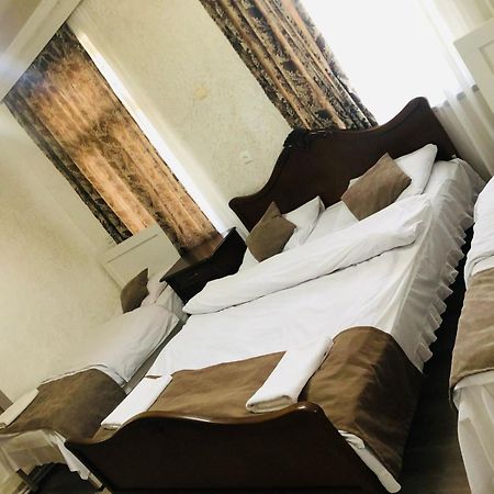 Nana'S House Hotel Batumi Luaran gambar