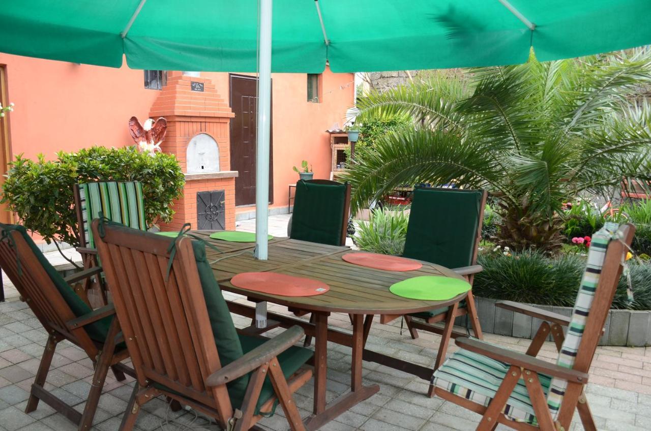 Nana'S House Hotel Batumi Luaran gambar