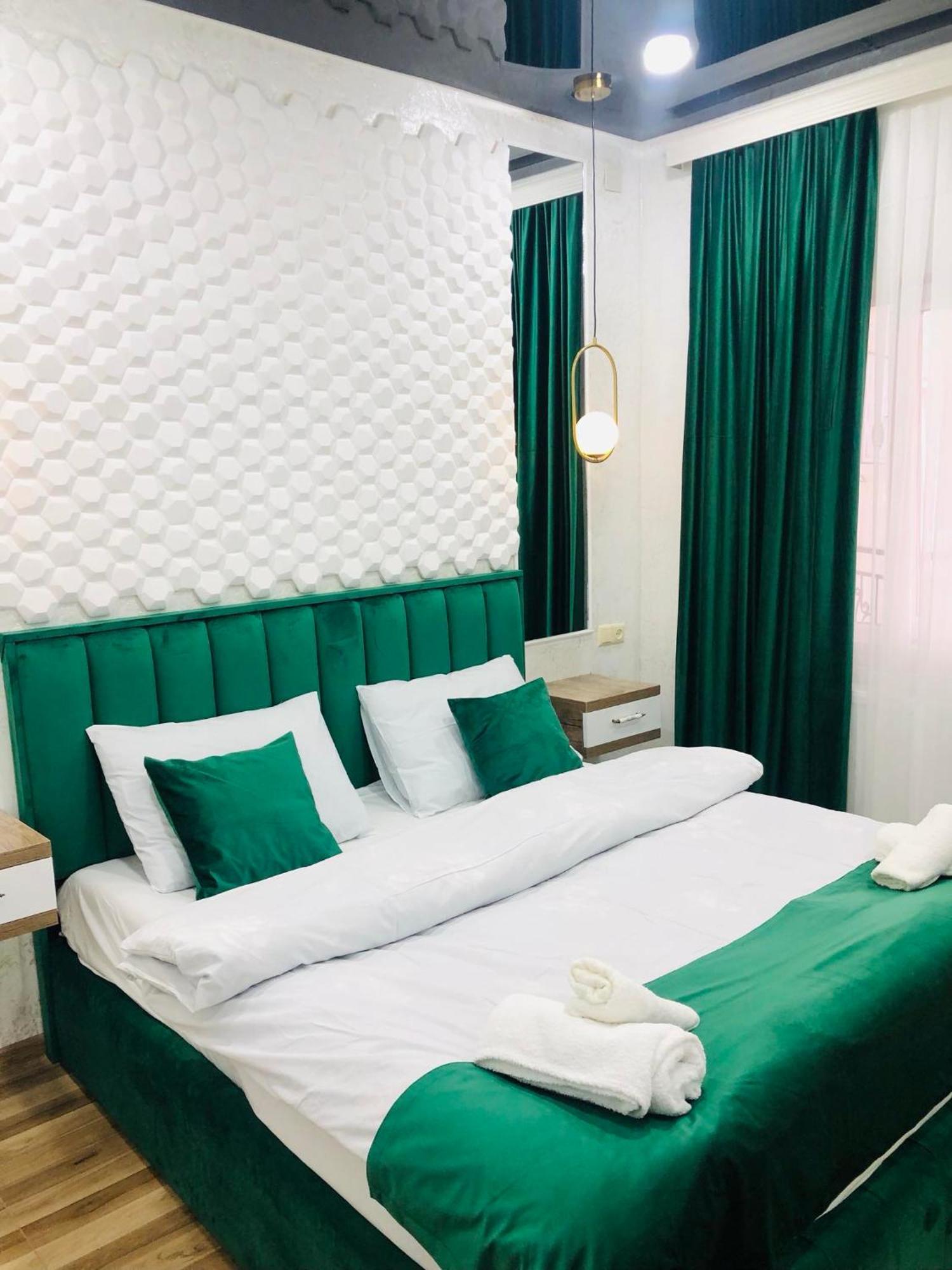 Nana'S House Hotel Batumi Luaran gambar
